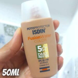 Fusion Water Protetor Solar Facial com Cor Isdin