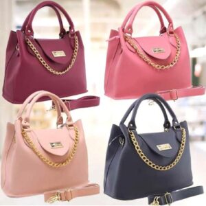 Bolsa Feminina Com Alça de Mão e Ombro Reajustável e Com Bolso Externo + Detalhe em Corrente