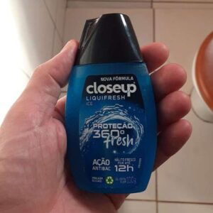 Creme Dental em Gel Closeup Liquifresh Ice 100g
