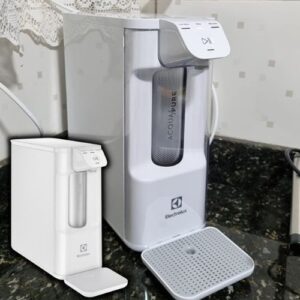 Eletrolux, Purificador de água Gelada, Fria e Natural Elétrico Compacto Pure 4x Branco (PE12B)