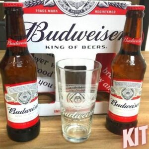 Kit Cerveja Budweiser 330ml 2 Un + Copo Budweiser Vidro 350ml 1 Un